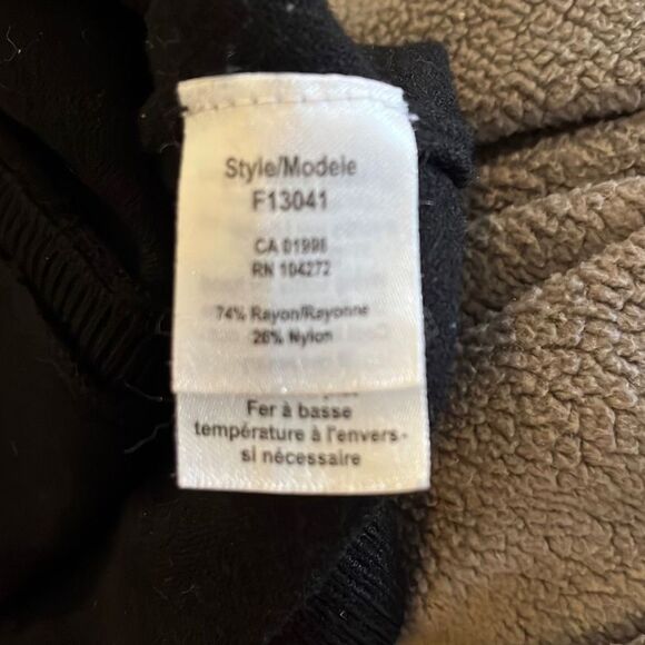 Spanner Black Long Sleeve Top Studded Scoop Neck Casual Layering Blouse Medium - Picture 4 of 4